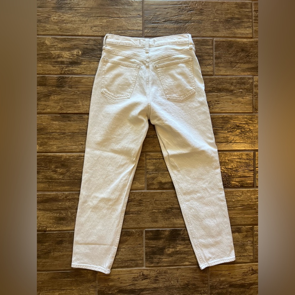 Abercrombie & Fitch The Mom High Rise Jeans - Picture 2 of 3